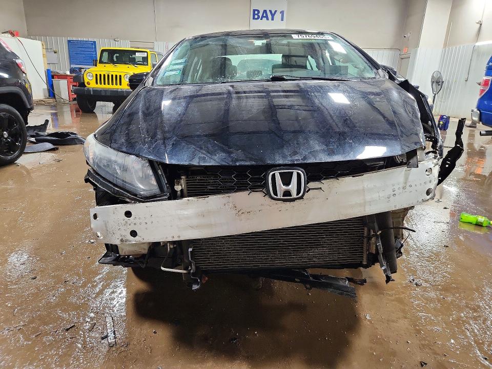 Photo 5 from auction – 2015 HONDA CIVIC with VIN 19XFB2F84FE108313