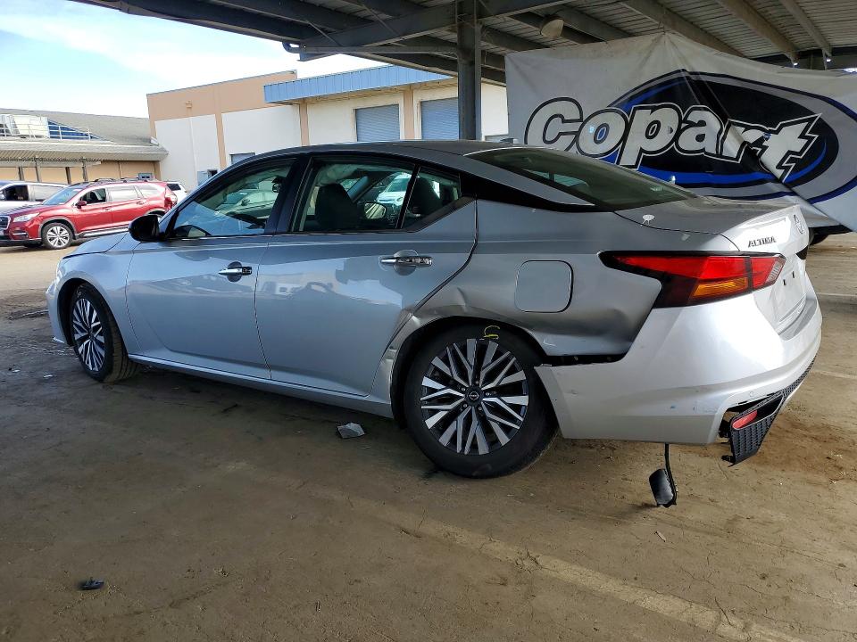 Photo 2 from auction – 2024 NISSAN ALTIMA with VIN 1N4BL4DV6RN325819