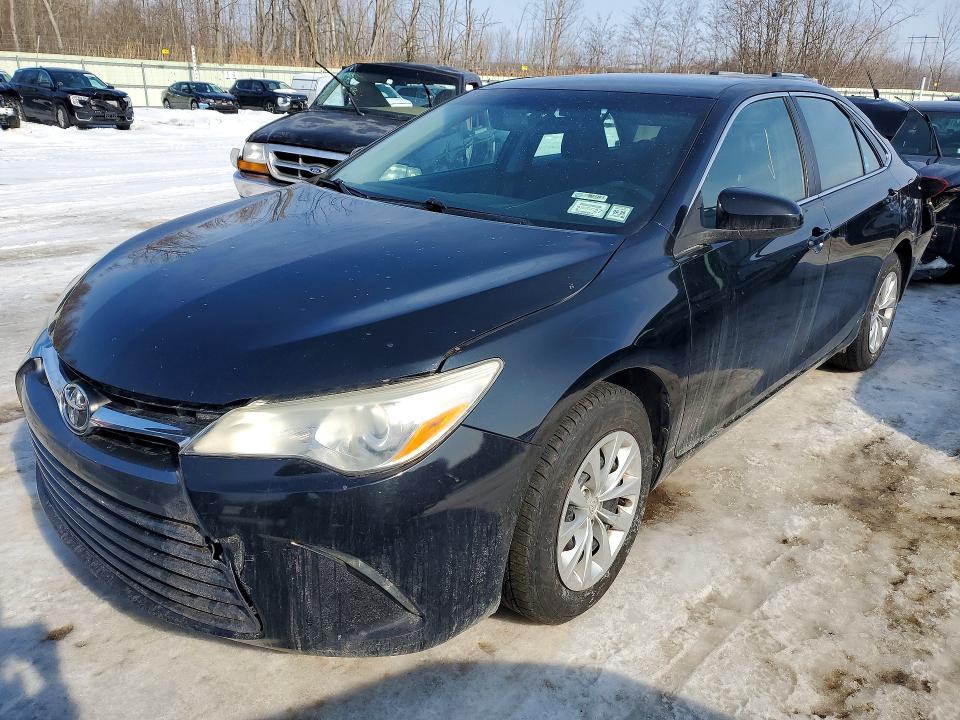 Photo 1 from auction – 2017 TOYOTA CAMRY LE with VIN 4T1BF1FK0HU735874