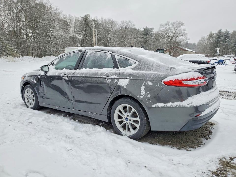 Photo 2 from auction – 2019 FORD FUSION with VIN 3FA6P0SUXKR212242