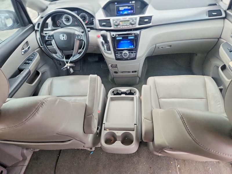 Photo 8 from auction – 2015 HONDA ODYSSEY with VIN 5FNRL5H64FB131978