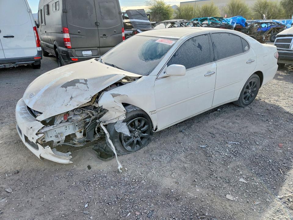 LEXUS ES 300 2002 with VIN JTHBF30G325016266 - Photo from auction