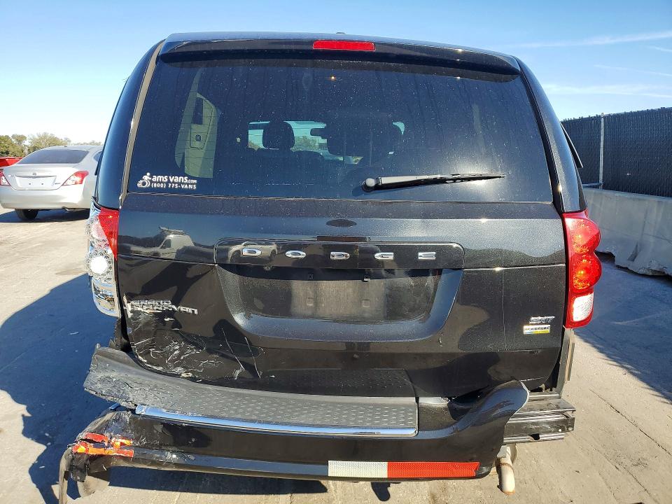 Photo 6 from auction – 2017 DODGE GRAND CARAVAN with VIN 2C4RDGCG1HR692414