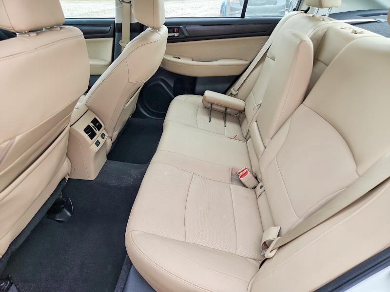 Photo 10 from auction – 2016 SUBARU LEGACY with VIN 4S3BNBN63G3038463