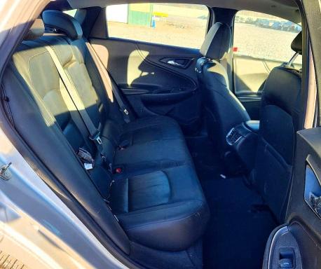 Photo 10 from auction – 2019 CHEVROLET MALIBU with VIN 1G1ZD5ST7KF202956