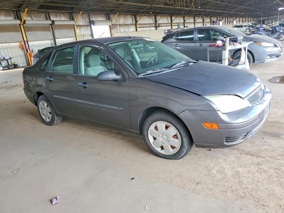 Photo 4 from auction – 2006 FORD FOCUS with VIN 1FAFP34N96W250491