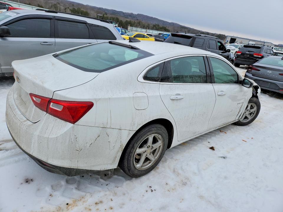 Photo 3 from auction – 2018 CHEVROLET MALIBU LS with VIN 1G1ZB5ST0JF156004