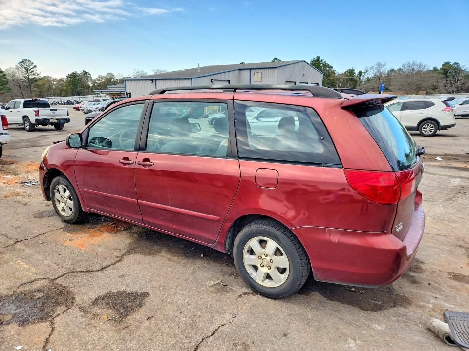 Photo 2 from auction – 2006 TOYOTA SIENNA CE with VIN 5TDZA23C26S555673