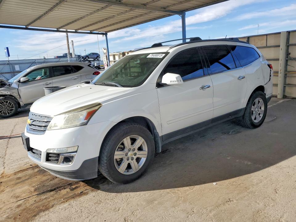 CHEVROLET TRAVERSE 2016 with VIN 1GNKRHKD8GJ175797 - Photo from auction