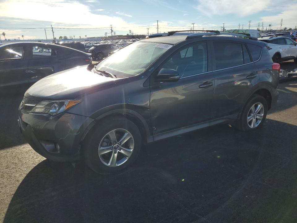 Photo 1 from auction – 2015 TOYOTA RAV4 with VIN 2T3WFREV6FW224783