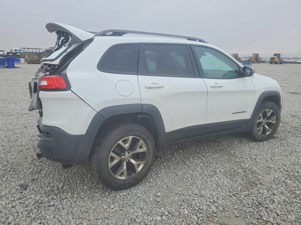 Photo 3 from auction – 2015 JEEP CHEROKEE with VIN 1C4PJMBS5FW623931