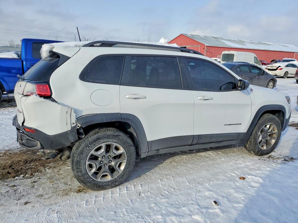 Photo 3 from auction – 2019 JEEP CHEROKEE with VIN 1C4PJMBXXKD276887