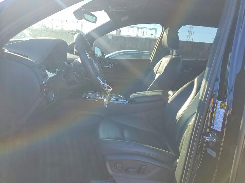 Photo 7 from auction – 2018 AUDI Q7 PREMIUM with VIN WA1LAAF72JD020954