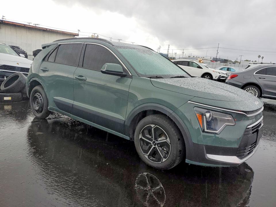 Photo 4 from auction – 2023 KIA NIRO with VIN KNDCS3LFXP5115159