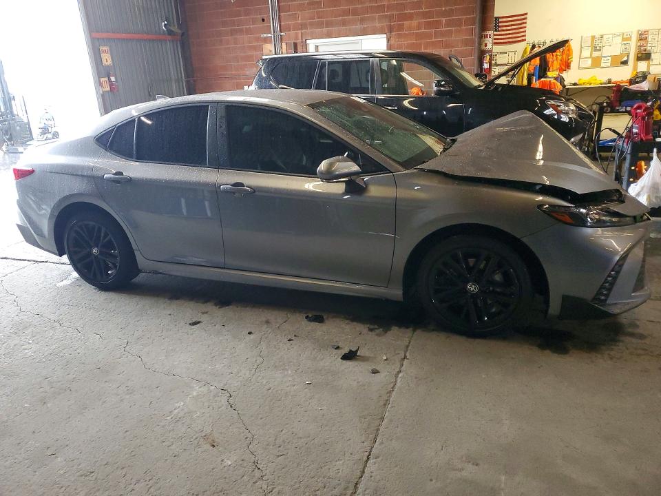 Photo 4 from auction – 2025 TOYOTA CAMRY with VIN 4T1DAACK8SU626081