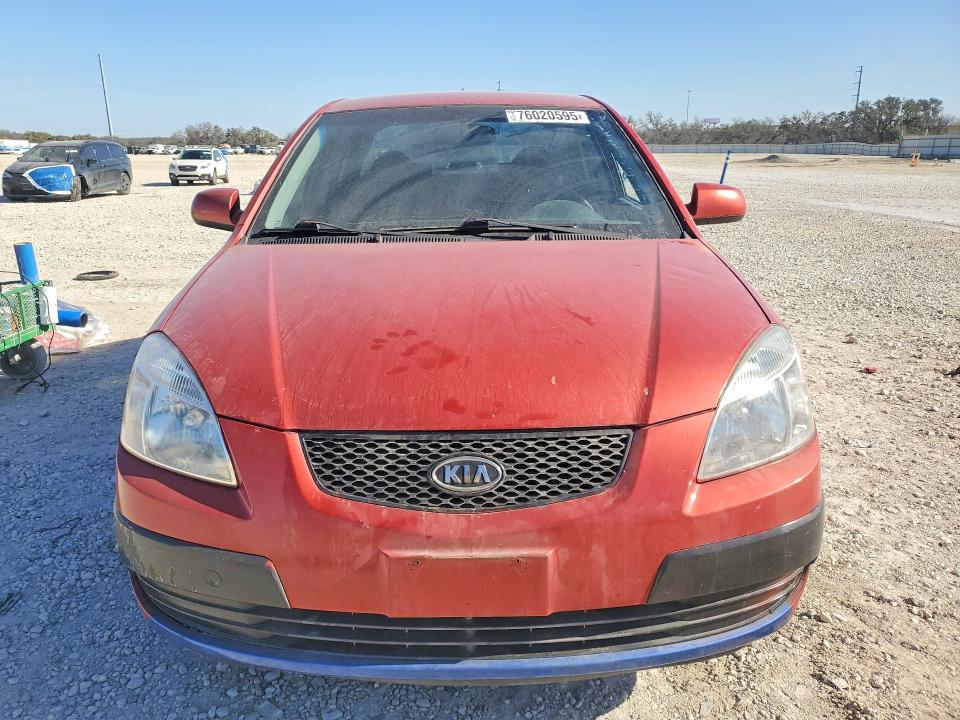 Photo 5 from auction – 2008 KIA RIO BASE with VIN KNADE123986409233