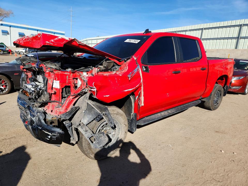 CHEVROLET SILVERADO 2025 with VIN 3GCUKCE84SG167522 - Photo from auction