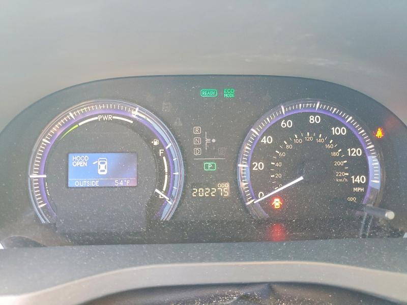 Photo 9 from auction – 2011 LEXUS HS with VIN JTHBB1BA4B2043146