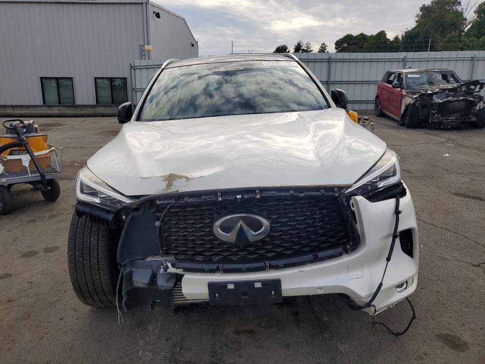 Photo 5 from auction – 2020 INFINITY QX50 with VIN 3PCAJ5M35LF119042