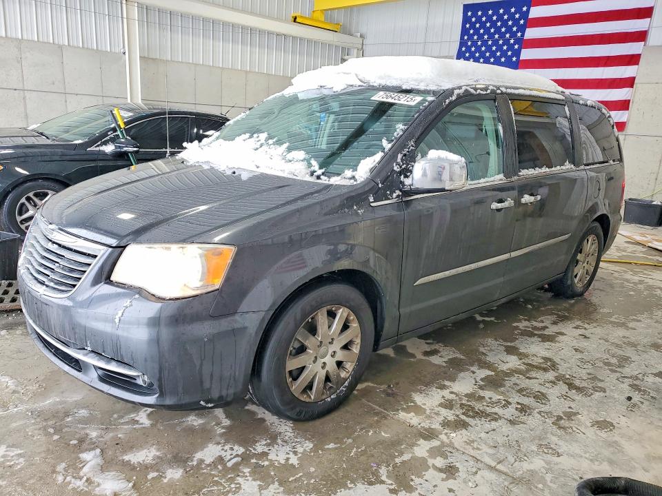 CHRYSLER TOWN & COU 2012 with VIN 2C4RC1CG8CR362889 - Photo from auction
