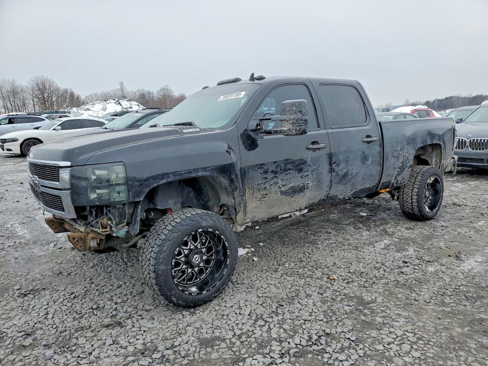 CHEVROLET SILVERADO 2009 with VIN 1GCHK636X9F101881 - Photo from auction