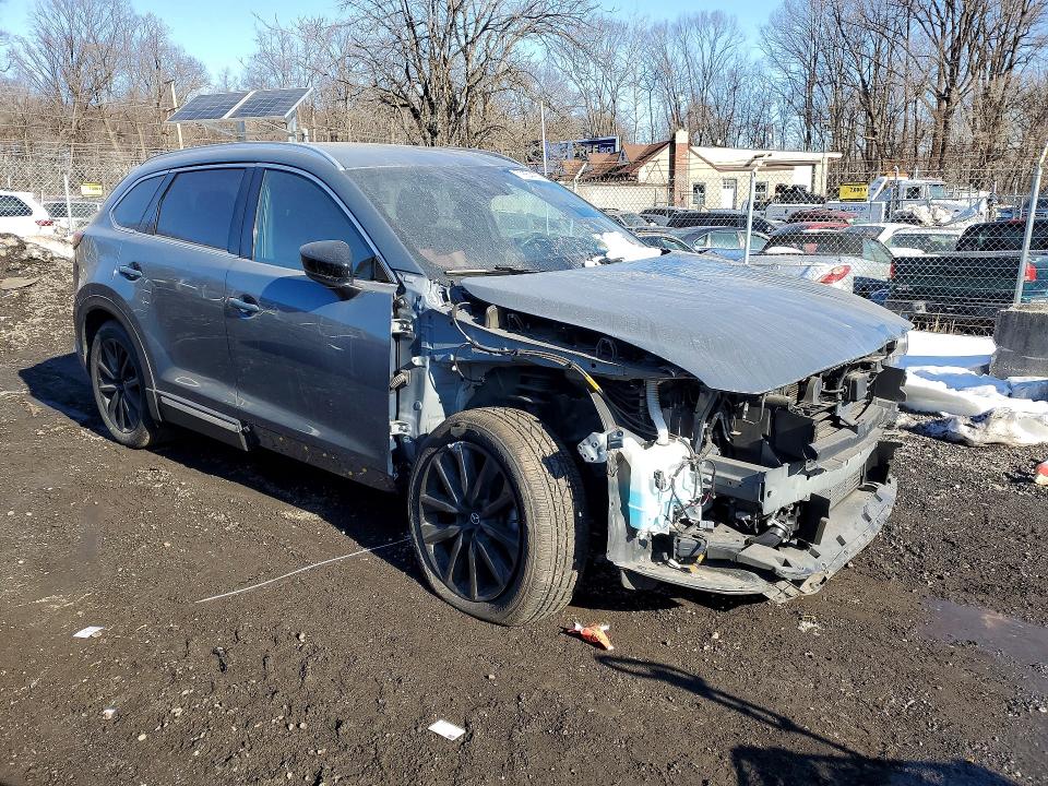 Photo 4 from auction – 2023 MAZDA CX-9 GRAND with VIN JM3TCBDY1P0645239