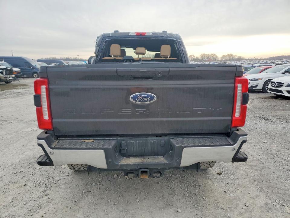 Photo 6 from auction – 2025 FORD F350 with VIN 1FT8W3BM0SED62337
