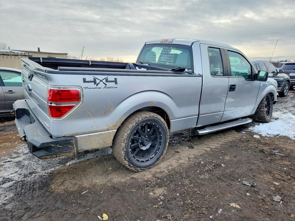 Photo 3 from auction – 2013 FORD F150 with VIN 1FTFX1EF3DFD73531