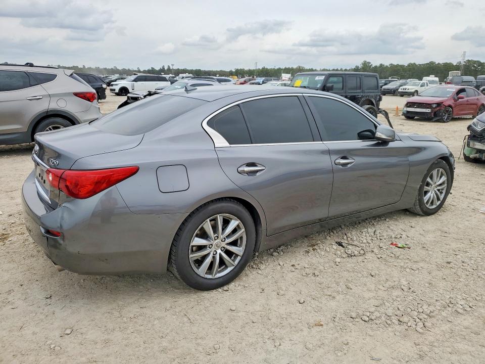Photo 3 from auction – 2015 INFINITI Q50 with VIN JN1BV7AP0FM339537
