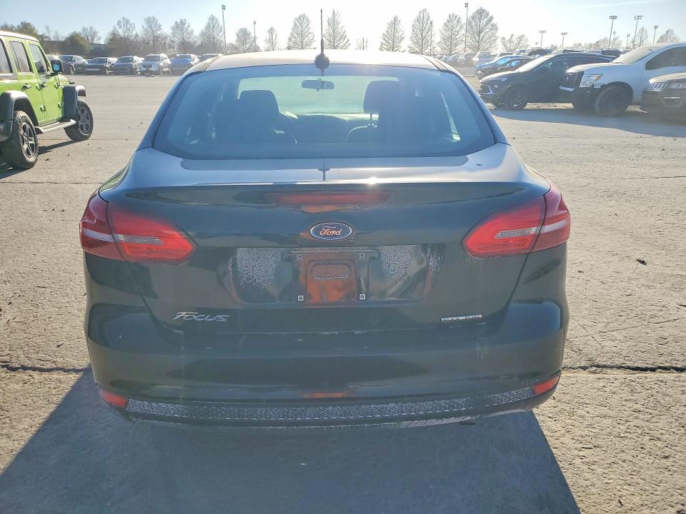 Photo 6 from auction – 2016 FORD FOCUS S with VIN 1FADP3E28GL377702