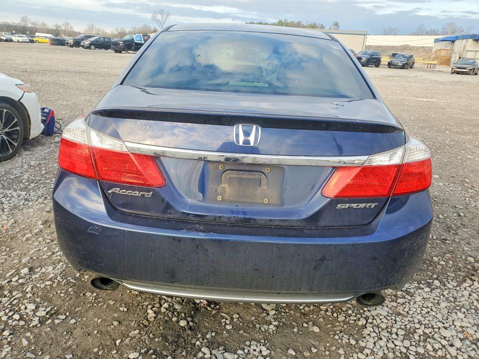 Photo 6 from auction – 2014 HONDA ACCORD with VIN 1HGCR2F57EA050382