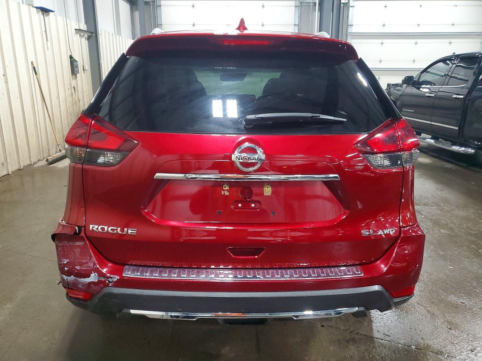 Photo 6 from auction – 2018 NISSAN ROGUE S with VIN 5N1AT2MV7JC847056