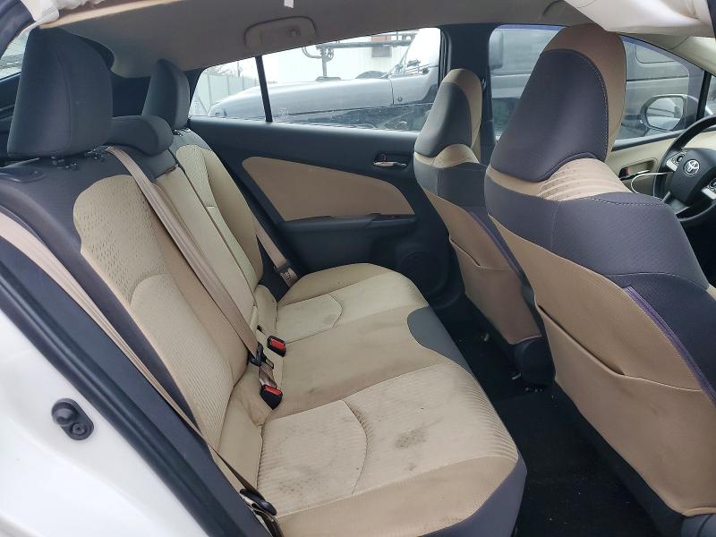 Photo 10 from auction – 2016 TOYOTA PRIUS with VIN JTDKBRFU5G3506515