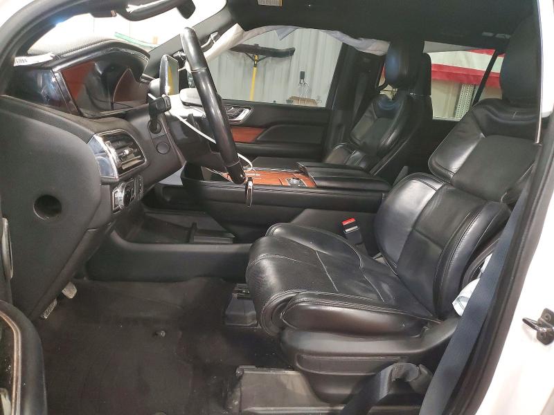 Photo 7 from auction – 2019 LINCOLN NAVIGATOR with VIN 5LMJJ3LT2KEL04518
