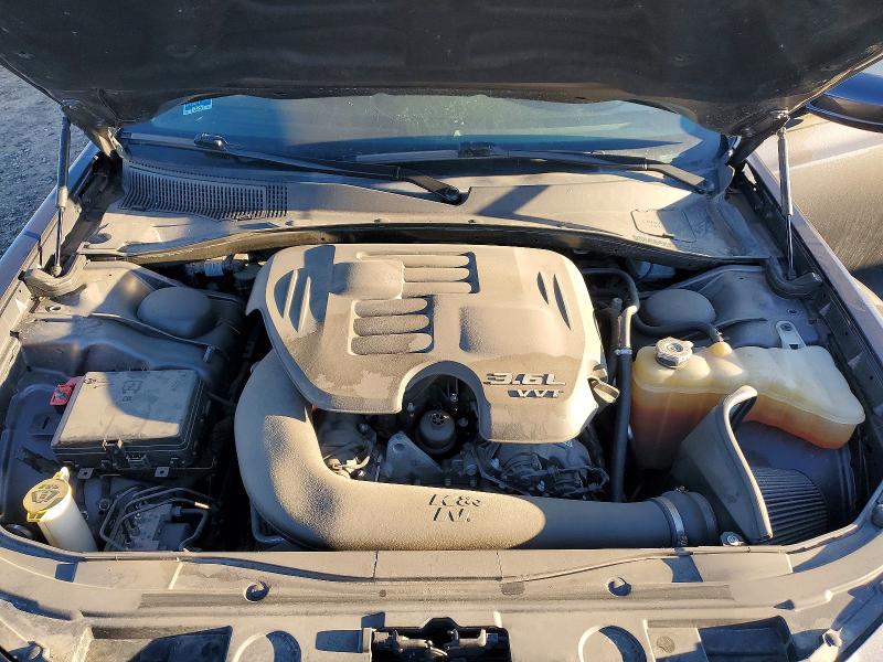 Photo 11 from auction – 2019 CHRYSLER 300 with VIN 2C3CCABG5KH538863