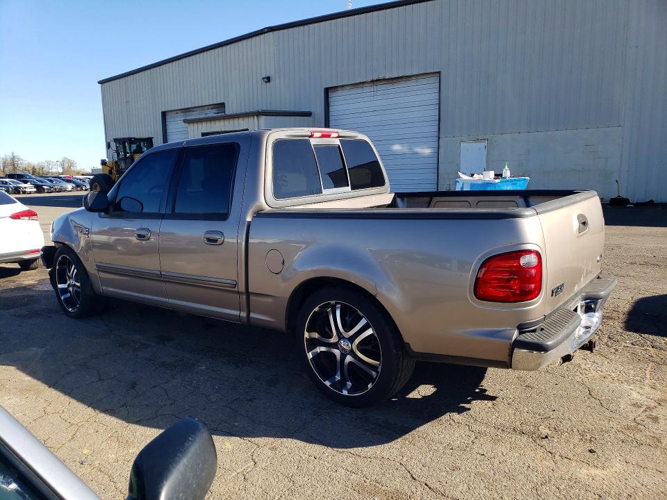 Photo 2 from auction – 2003 FORD F150 with VIN 1FTRW07663KD55263