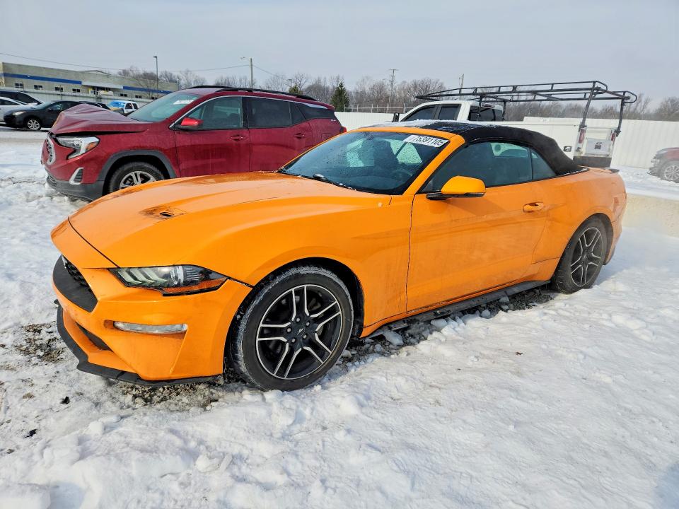 FORD MUSTANG 2018 with VIN 1FATP8UH3J5139217 - Photo from auction