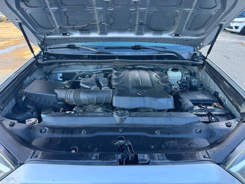 Photo 7 from auction – 2014 TOYOTA 4RUNNER SR with VIN JTEBU5JR1E5201502
