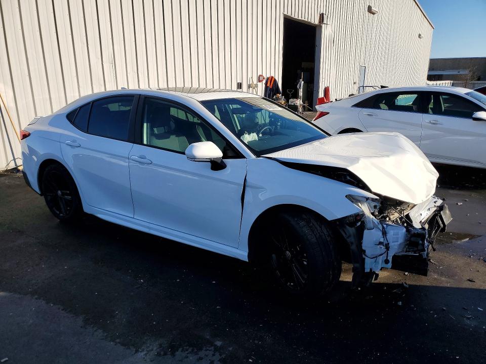 Photo 4 from auction – 2025 TOYOTA CAMRY XSE with VIN 4T1DAACK7SU587225