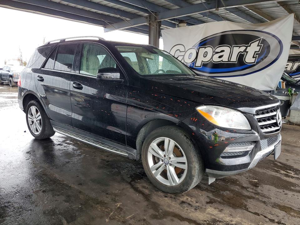 Photo 4 from auction – 2015 MERCEDES-BENZ ML with VIN 4JGDA5JBXFA547058