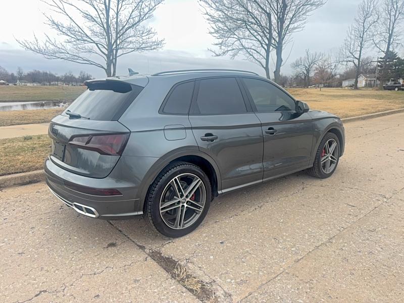 Photo 4 from auction – 2018 AUDI SQ5 with VIN WA1C4AFY9J2150435