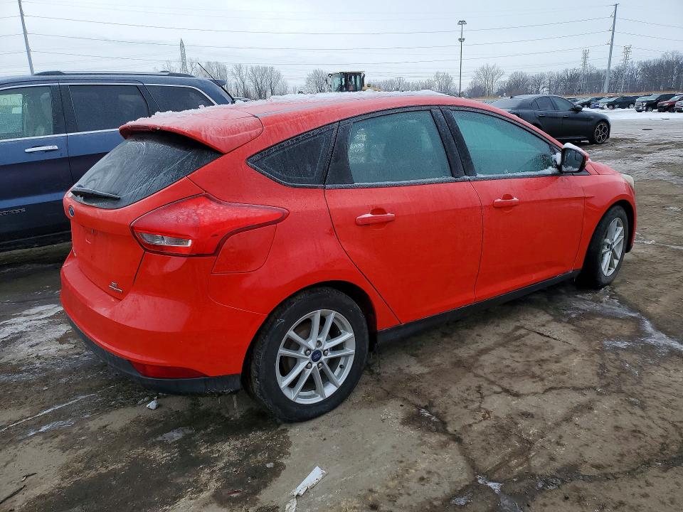 Photo 3 from auction – 2015 FORD FOCUS SE with VIN 1FADP3K26FL222780
