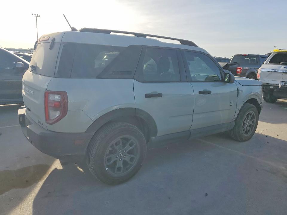 Photo 3 from auction – 2021 FORD BRONCO SPORT with VIN 3FMCR9B62MRB37726