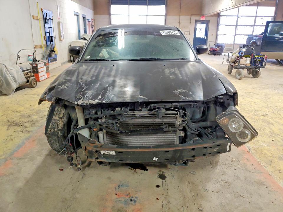Photo 5 from auction – 2006 DODGE CHARGER with VIN 2B3KA43G56H523087