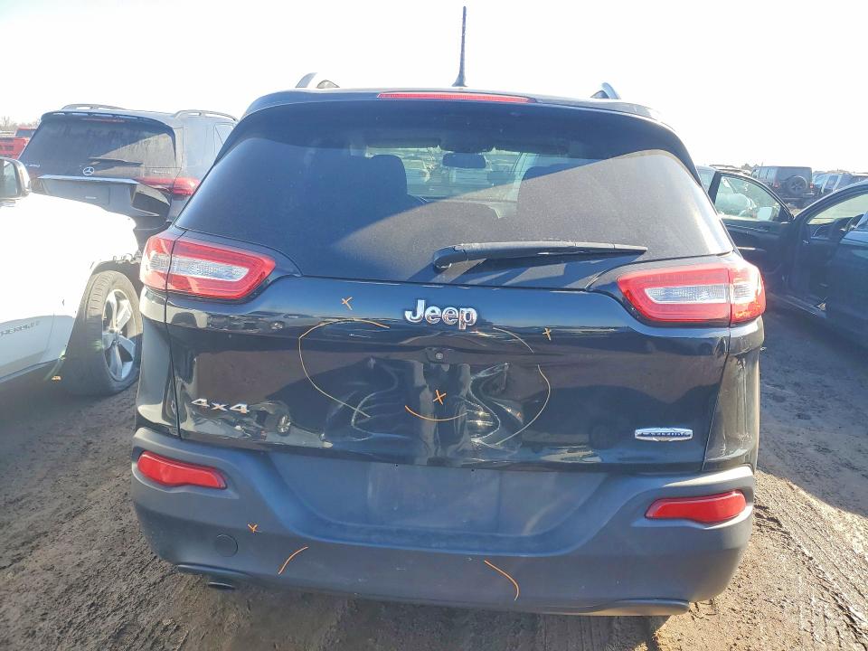 Photo 6 from auction – 2015 JEEP CHEROKEE L with VIN 1C4PJMCB0FW674638