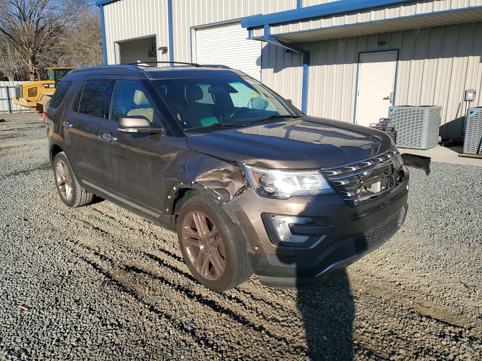 Photo 4 from auction – 2016 FORD EXPLORER with VIN 1FM5K8F81GGC70623