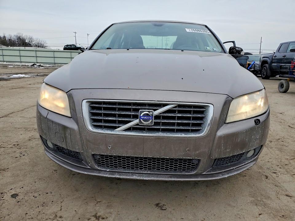 Photo 5 from auction – 2009 VOLVO S80 3.2 with VIN YV1AS982X91095256