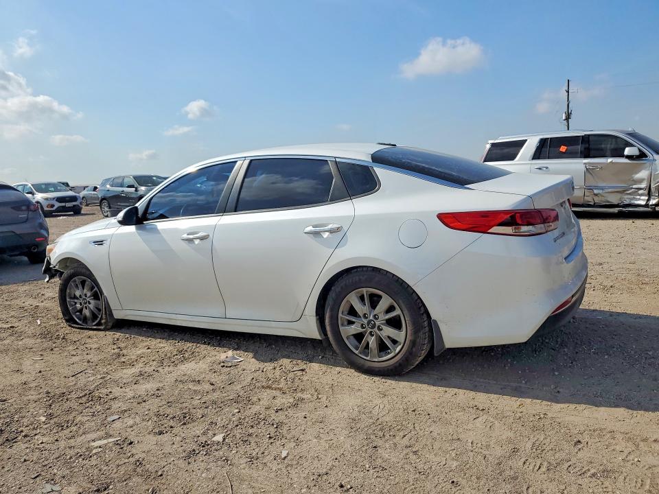 Photo 2 from auction – 2016 KIA OPTIMA with VIN KNAGT4L32G5074100