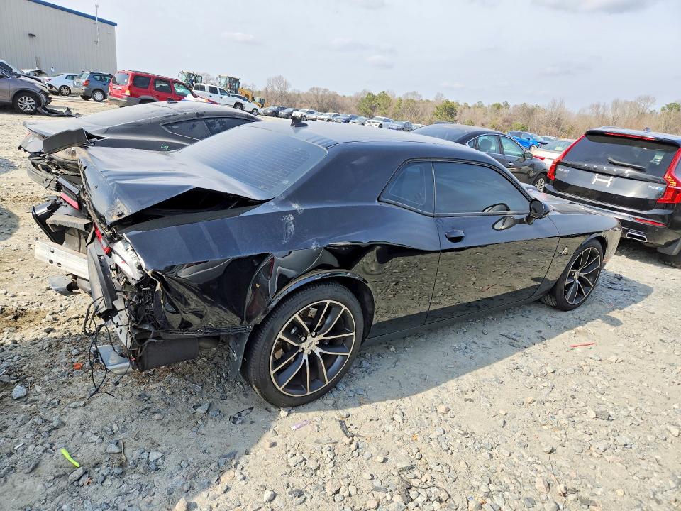 Photo 3 from auction – 2017 DODGE CHALLENGER with VIN 2C3CDZFJ1HH560644