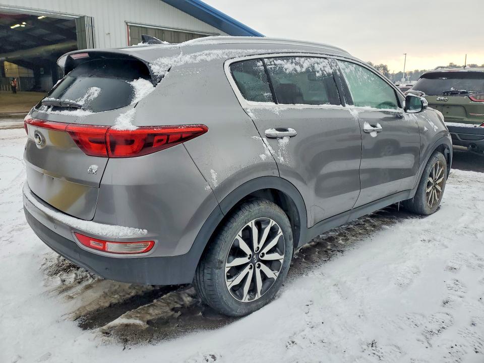 Zdjęcie 3 z aukcji – 2017 KIA SPORTAGE E z VIN KNDPNCAC8H7151763